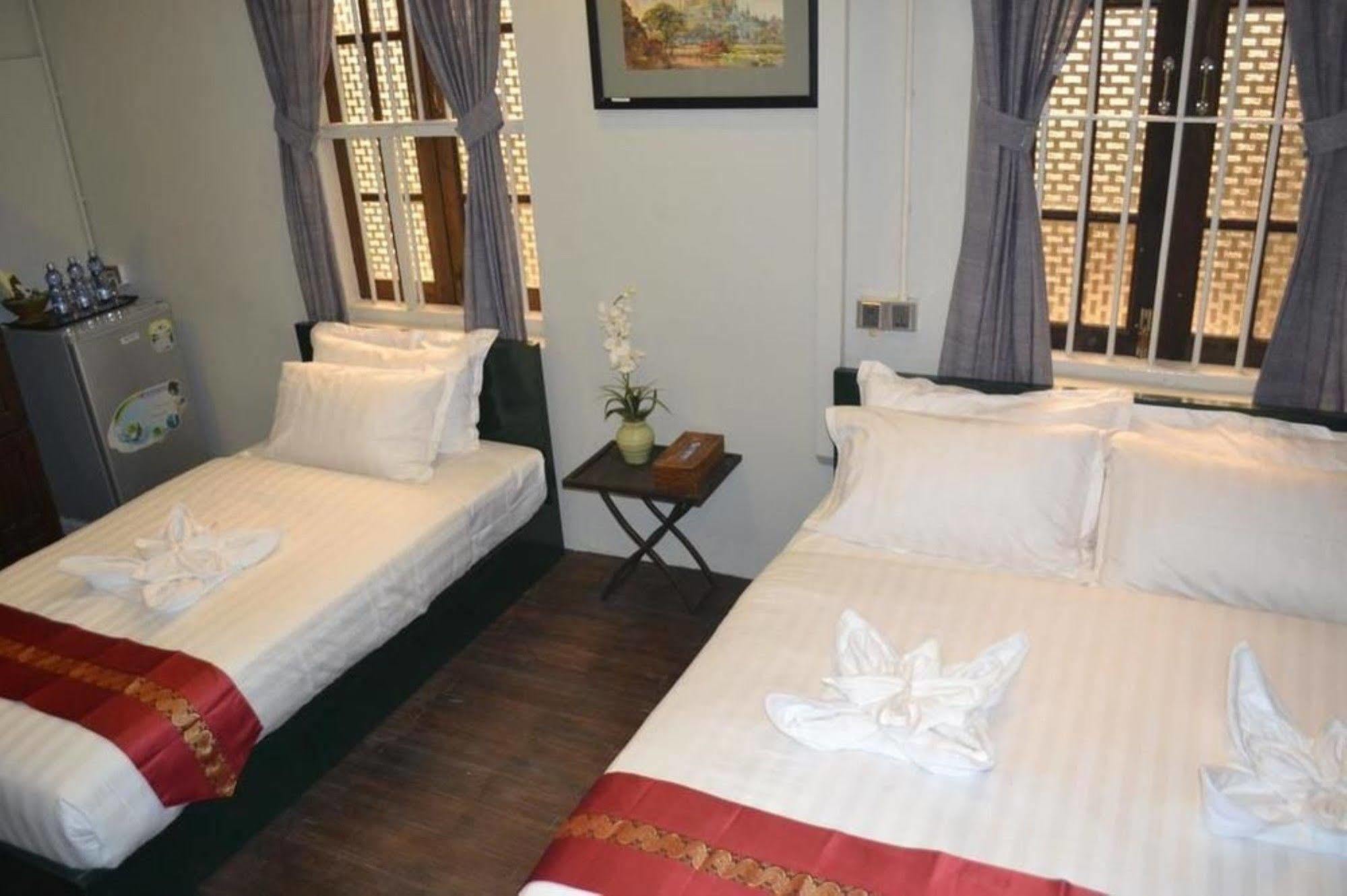 Hotel @ Yangon Heritage Exterior photo